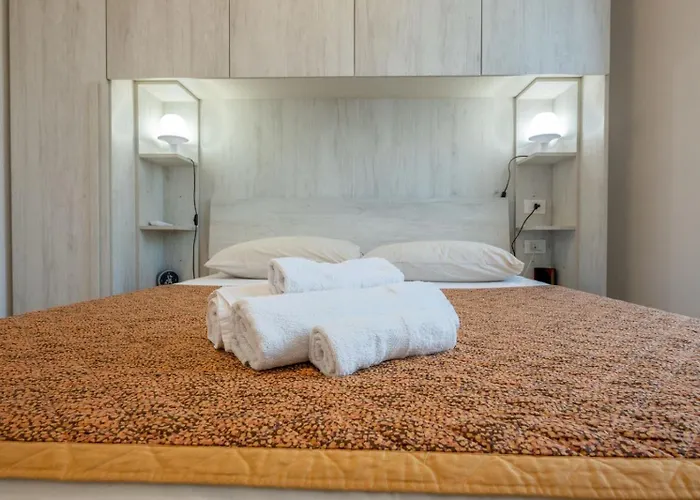 Trilocale A Pochi Passi Dal Mare Con Giardino Con Wifi Apartamento
